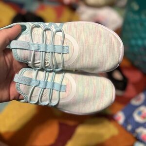 Freely Kids Sneakers in Pastel Blue and Pink